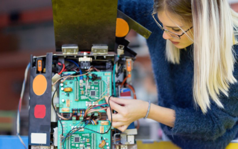 Licenciatura en Inteligencia Artificial y Robótica